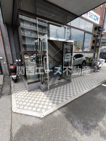 【エントランス】 | グランデュール弥生