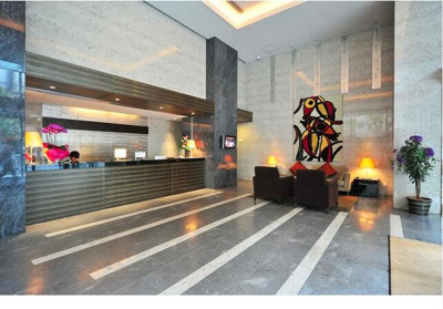 【エントランス】 | ファーストリアルタワー新宿