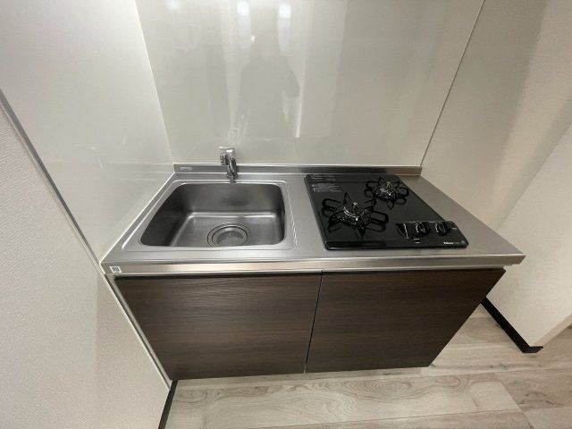 船橋市三山９丁目のアパートのキッチン