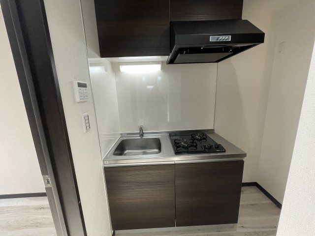 船橋市三山９丁目のアパートのキッチン