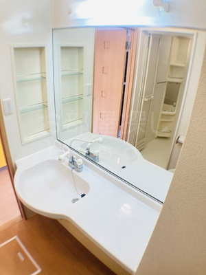 【洗面所】 | ラ・オート・リズィール