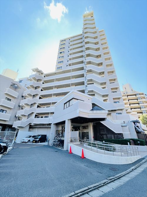 南福岡パークホームズの外観