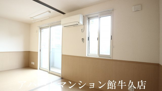 サンシャインパルの洋室