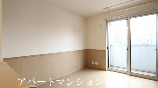 サンシャインパルの居間・リビング