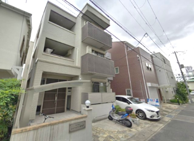 シャーメゾン新神戸の外観