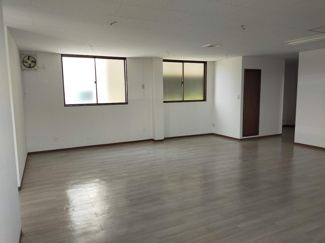  | レジリエンス松ケ丘1階