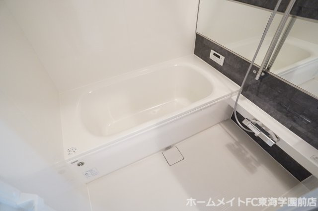 熊本市北区清水新地３丁目のアパートの浴室