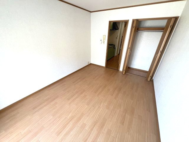 【寝室】 | セレブ岡本