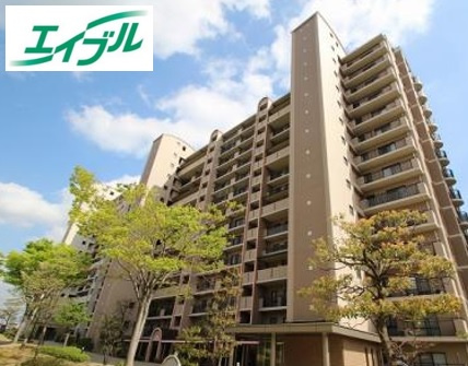 桃花台パークヒルズ四番館の外観|バス停徒歩２分です。
