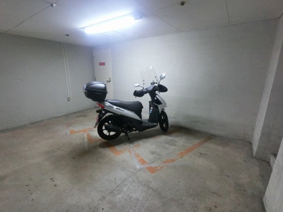 【その他共用部分】 | 朝日シティパリオ鶴見岸谷 | バイク置場です。