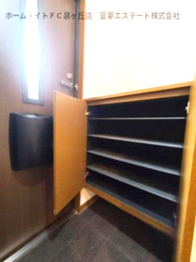 【玄関】 | ガーデンハウス明正 B棟