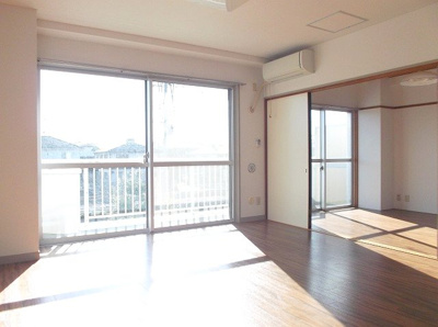 【居間・リビング】 | コーポ菱苑