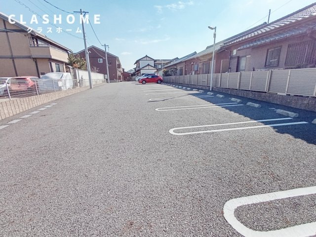 ファミールＴｅｔｔｏ　　刈谷市近郊の賃貸はクラスホームの駐車場