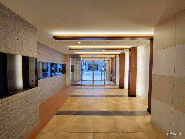 サムティ京橋Clear　仲介手数料無料のロビー