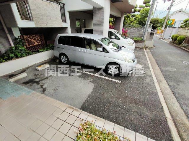 【駐車場】 | デサプトゥリ