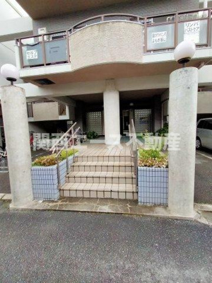 【エントランス】 | デサプトゥリ