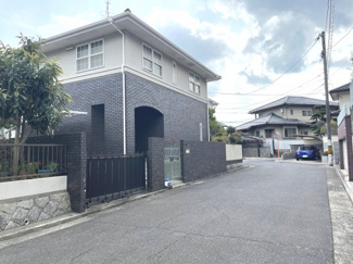 【前面道路含む現地写真】