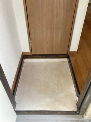 【玄関】 | 東田荘A棟