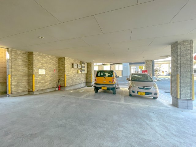 E-CASA入明の駐車場|駐車場に車を止められます