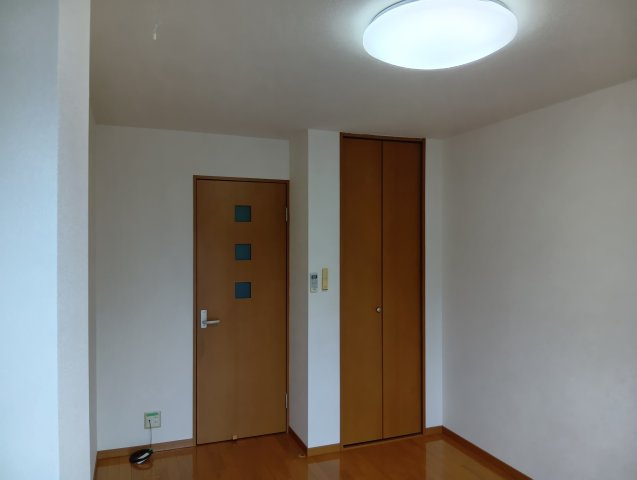 E-CASA入明の洋室|ゆったりした洋室です