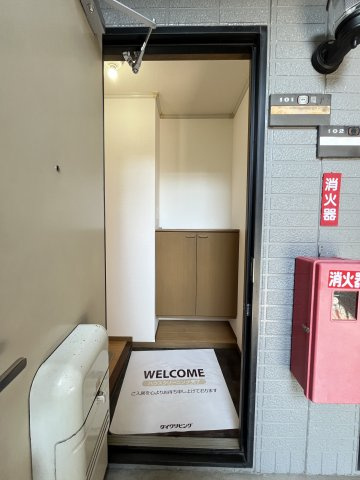 セジュールサバス　C棟の玄関