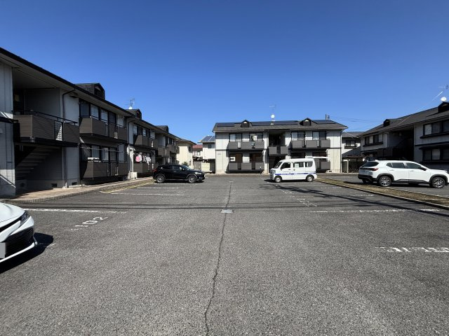 セジュールサバス　C棟の駐車場