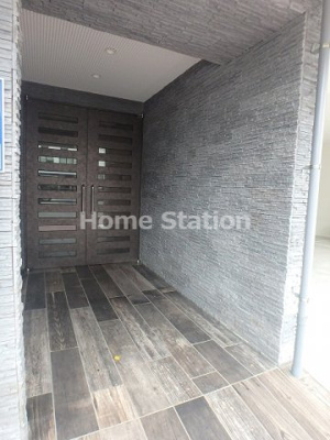 【エントランス】 | エストゥルースプラス大阪福島