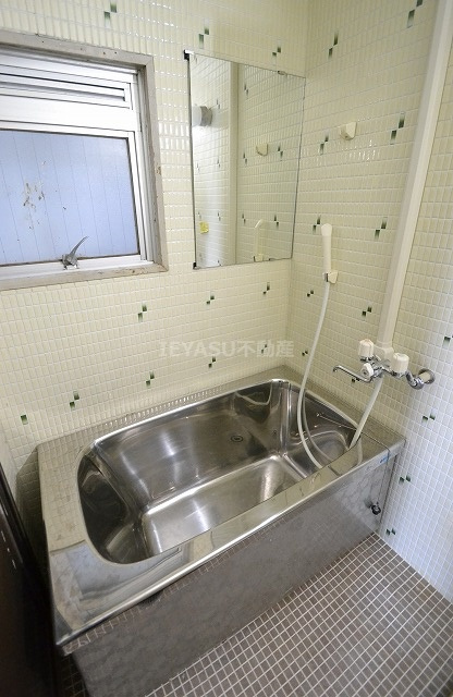 ラ・プラージュ西観音の浴室