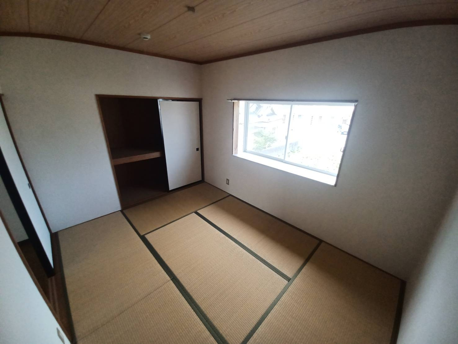 コーポミマスの和室