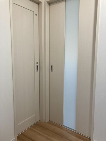 【玄関】