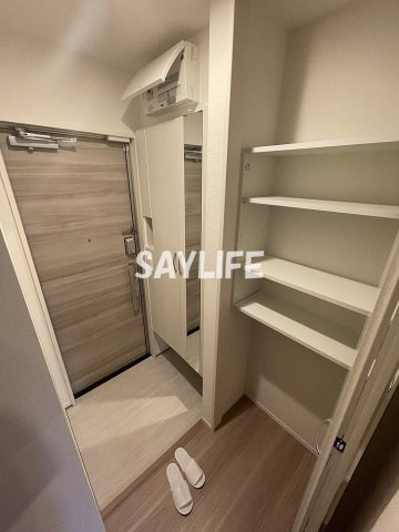 ラリュールの玄関