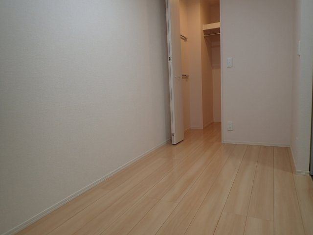 エトワール　ソレイユの寝室|反転タイプになります。