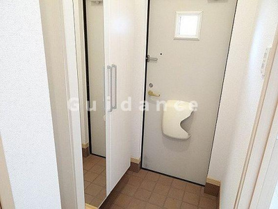 【玄関】 | プラシード勝根B