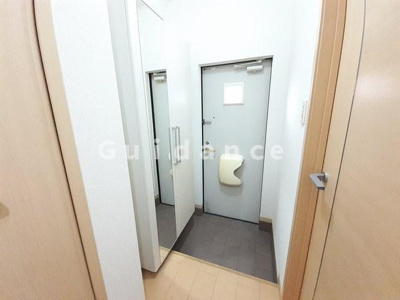 【玄関】 | プラシード勝根B