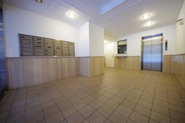 【エントランス】