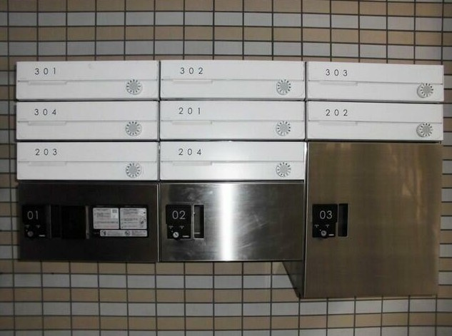 【エントランス】