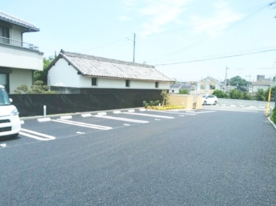 【駐車場】 | YU参番館
