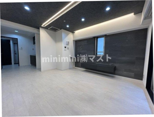 ＢＲＡＶＩ南堀江の居間・リビング|同マンション内・別居室参考写真
