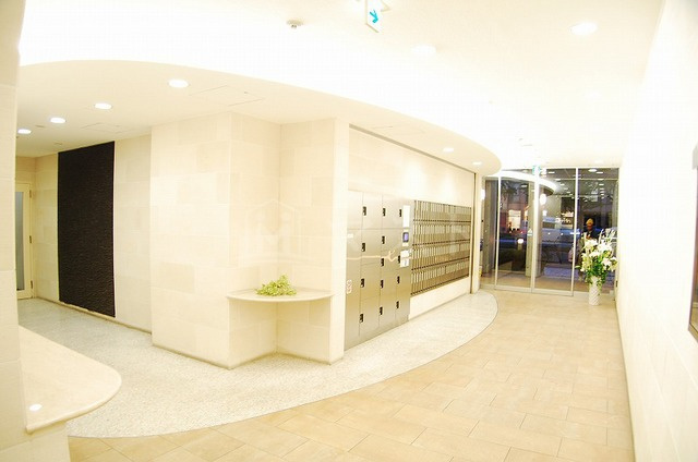 ＢＲＡＶＩ南堀江のロビー