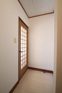 【洗面所】 | 幸コーポ | ゆったりとしたスペースです