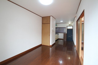 【居間・リビング】 | 幸コーポ | 12帖のLDKです