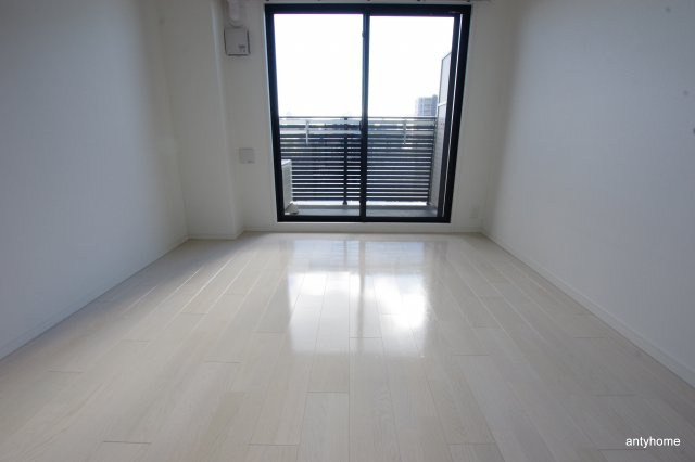 オーキッドレジデンス新大阪　仲介手数料無料の洋室