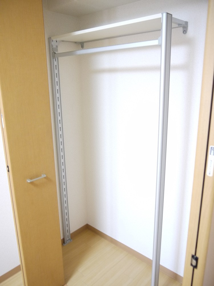 塔世西裏ＭＳビルの収納