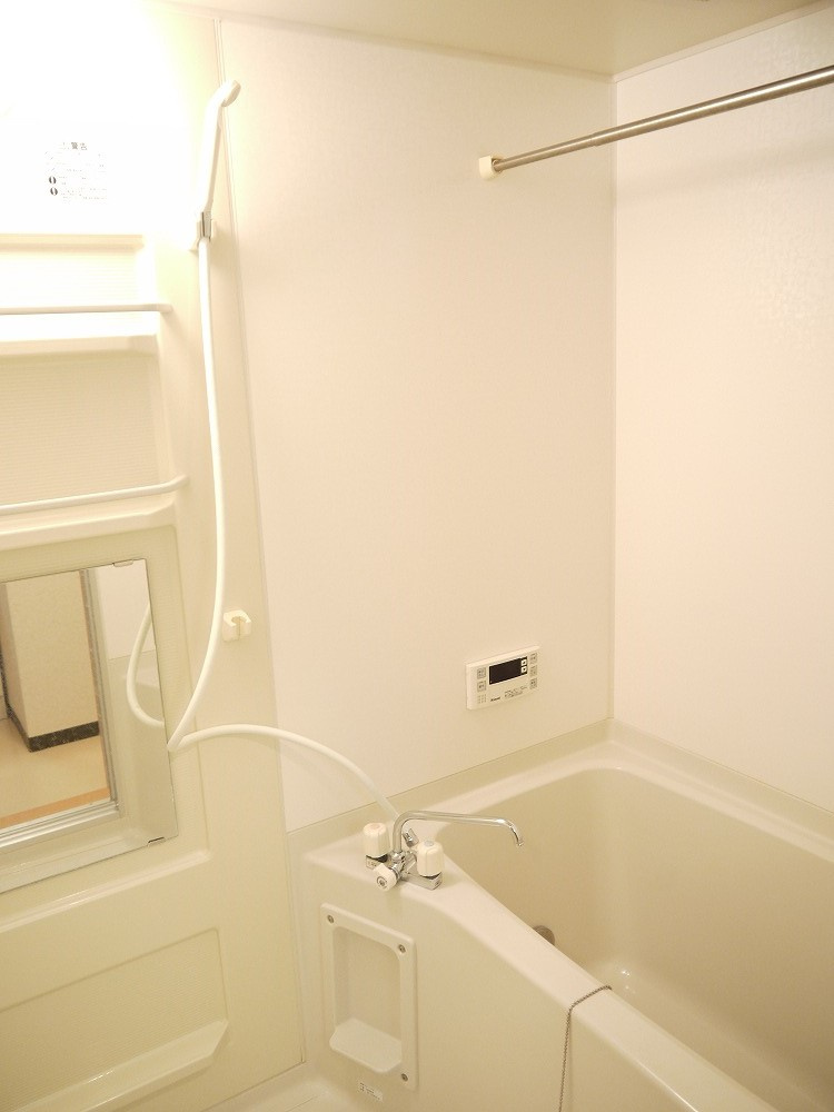 塔世西裏ＭＳビルの浴室