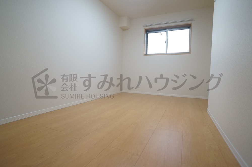 シャーメゾン山本の洋室