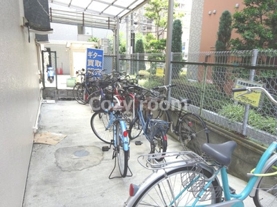 【その他共用部分】 | 有馬パレス江坂 | 自転車置き場