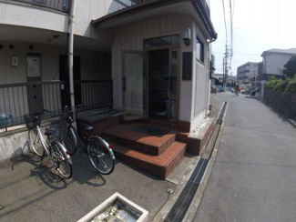 【エントランス】