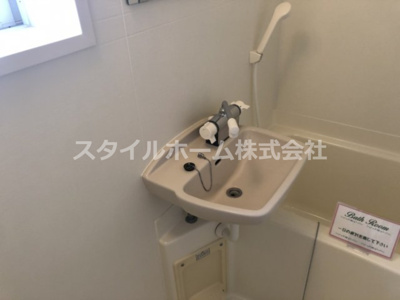 【浴室】 | エスペレ | 別部屋写真です。
