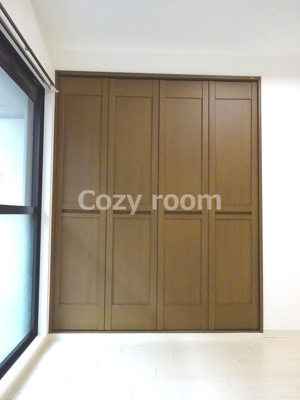 【収納】 | フェリーチェ江坂マンション | 沢山収納出来そうなクローゼットです