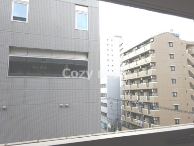 【展望】 | フェリーチェ江坂マンション | バルコニーからの眺めです　(現況と異なる場合は、現況を優先します。）